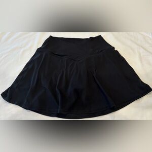 Offline by aerie Black Skort NWOT